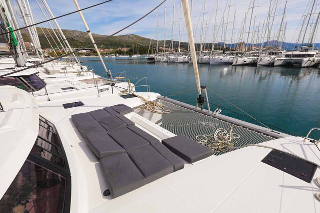 Fountaine Pajot Astrea 42 - 4 + 1 cab. Ariel